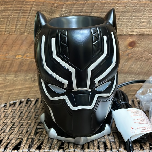 Scentsy “Marvel Black Panther” Warmer - NEW * Final Price / FIRM * - Picture 6 of 15